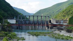 hydroelectric plant